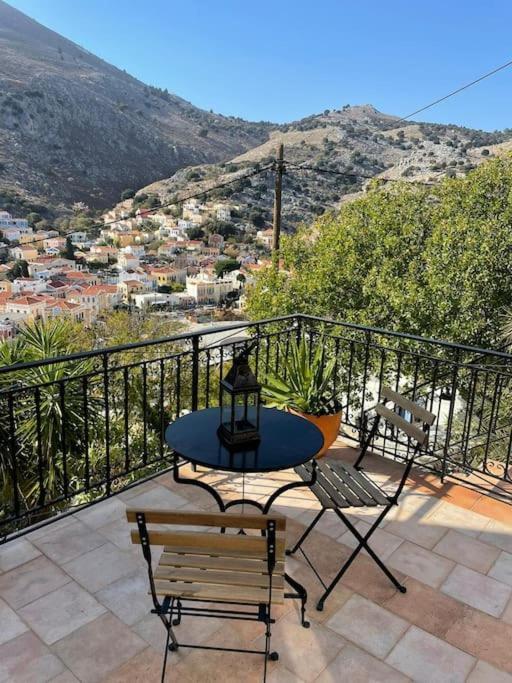 Maison Avec Terrasses Et Vues Сими Экстерьер фото